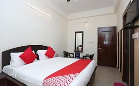 Hotel O By Oyo Shiva Palace
